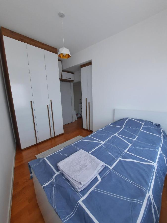 Luxury Sky View Apartment Pristina Kültér fotó