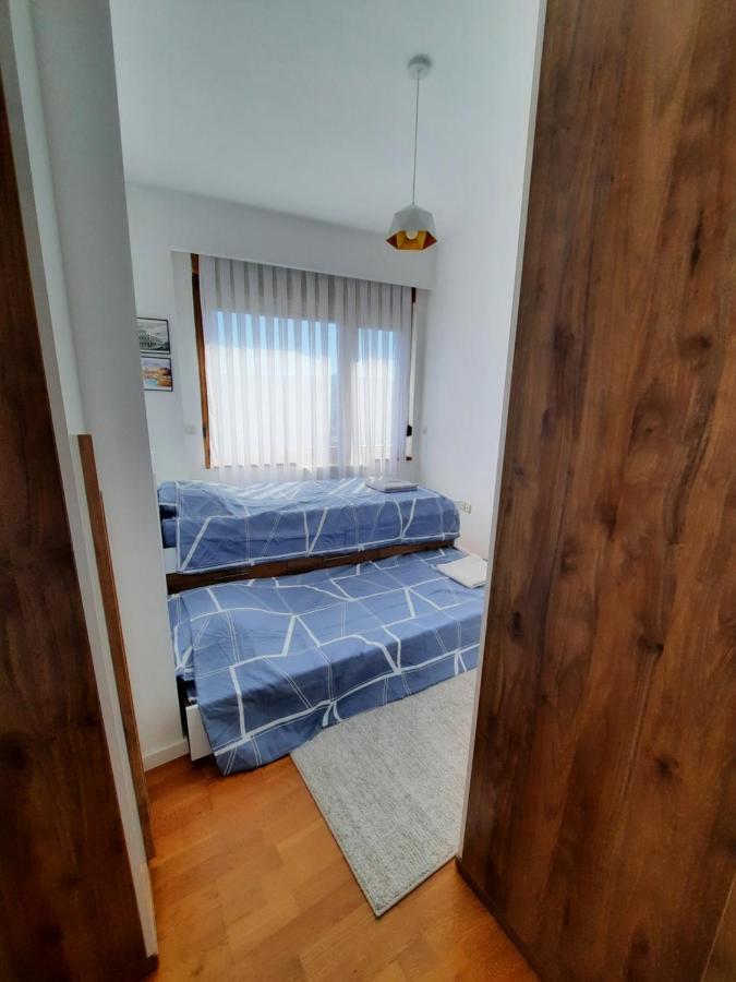 Luxury Sky View Apartment Pristina Kültér fotó